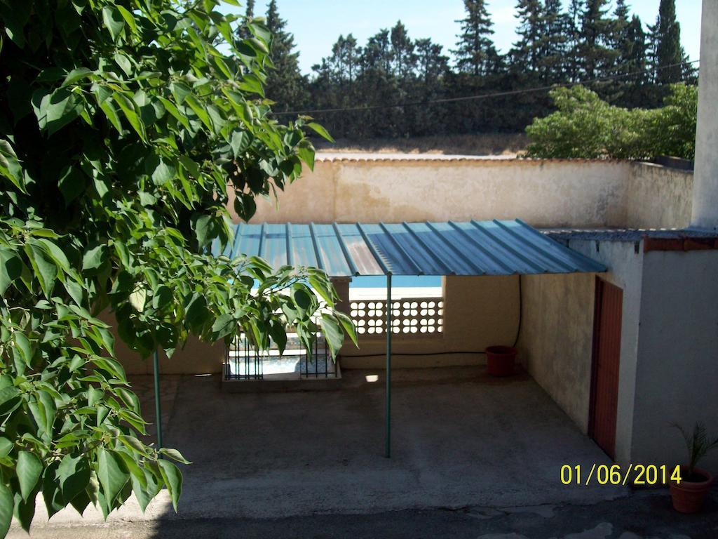 Le Relais Des Blaches Hotel Pierrelatte Exterior foto